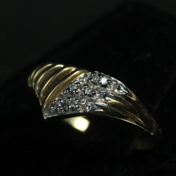 10k GOLD PAVE RHINESTONES RING - Picture 5 of 9
